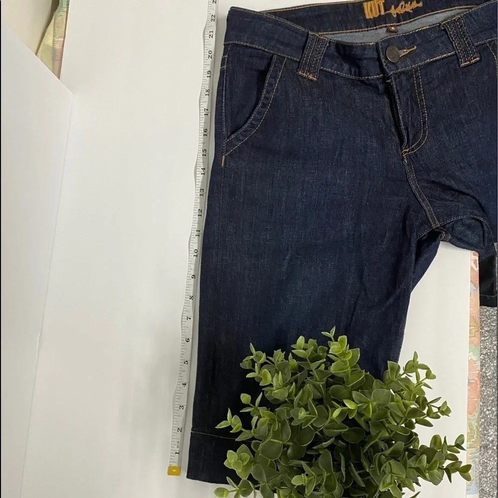 Kut From The Kloth Dark Wask Denim Bermuda Long Shorts Women's size Medium 6